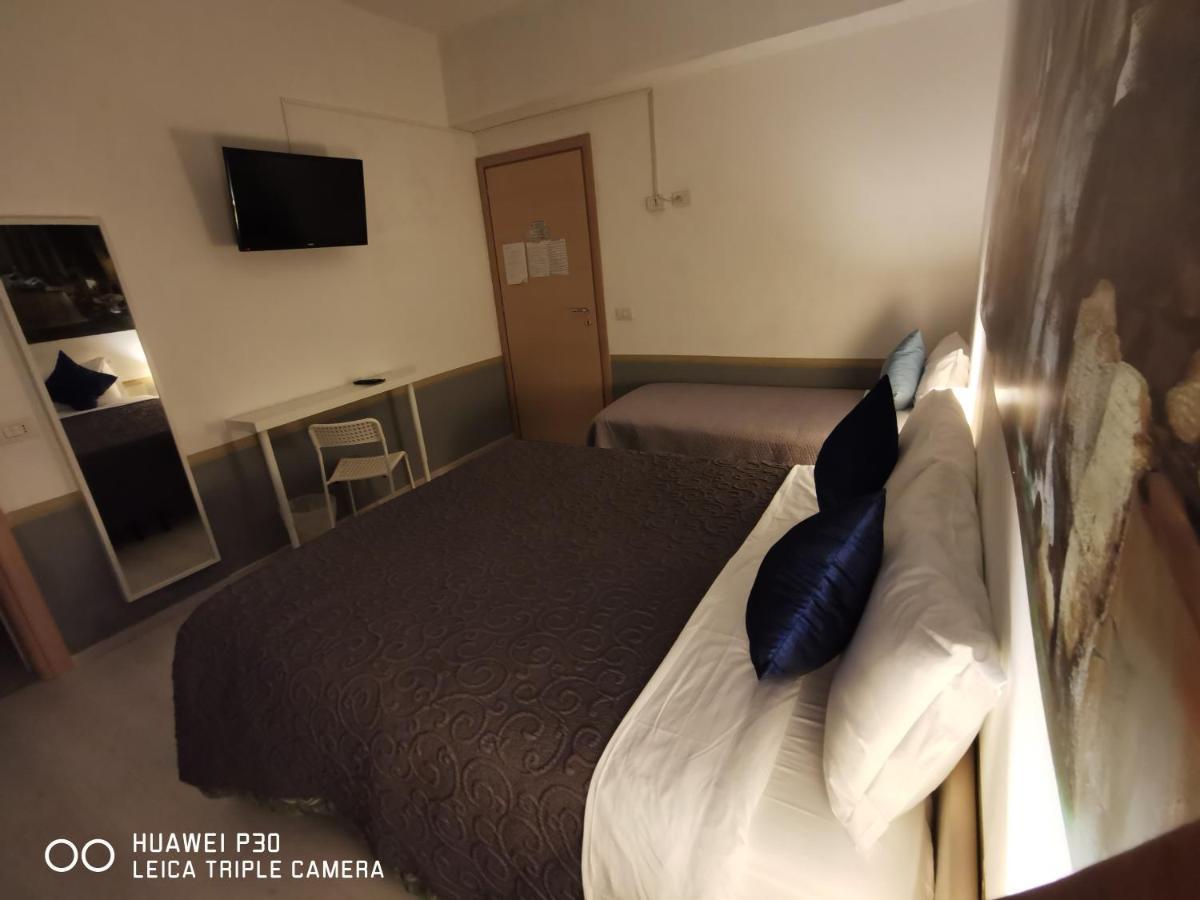 Domus Viatoris Hotel Roma Ngoại thất bức ảnh